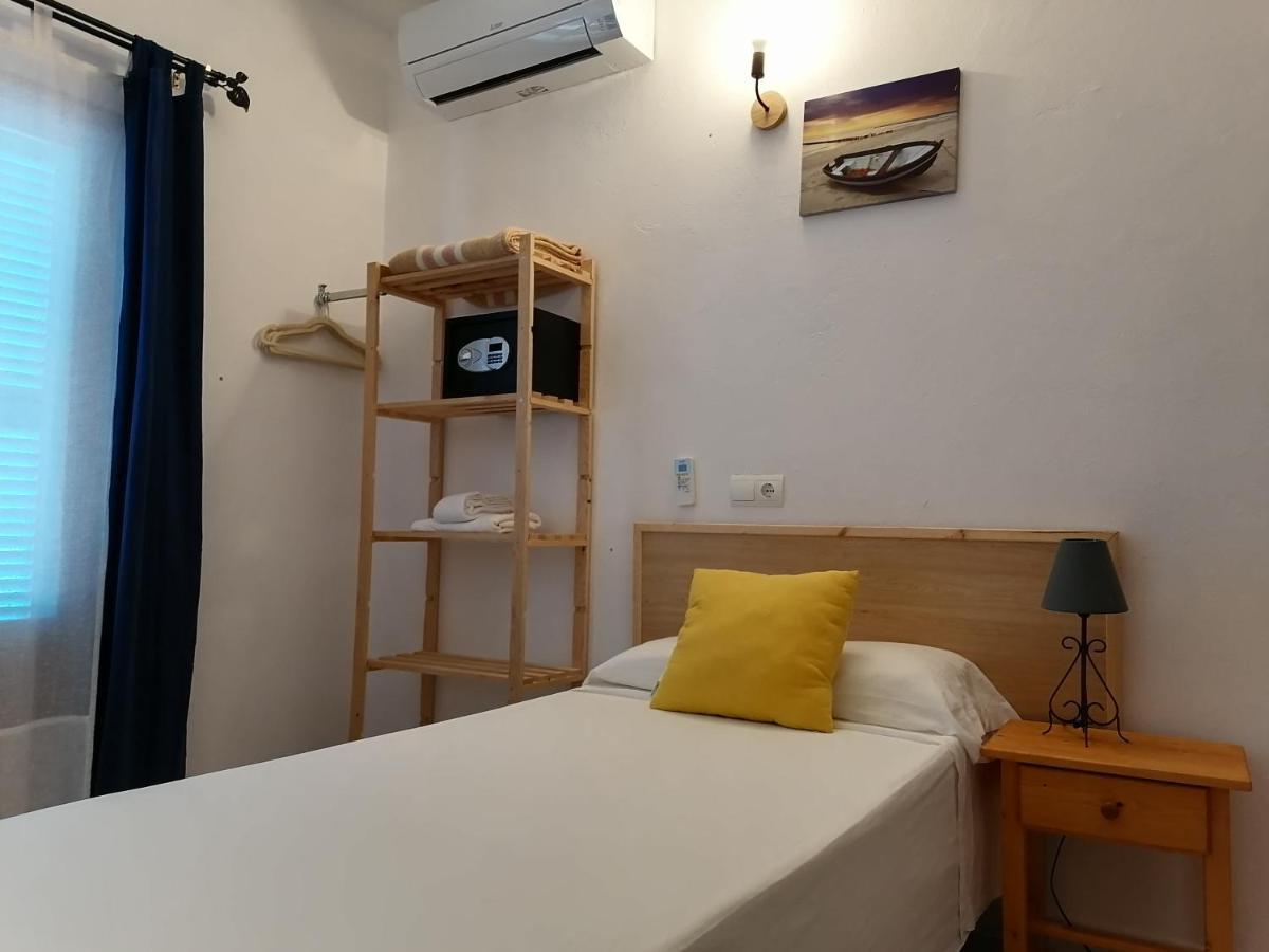 Hostal Pepe San Ferrán de ses Roques Eksteriør bilde