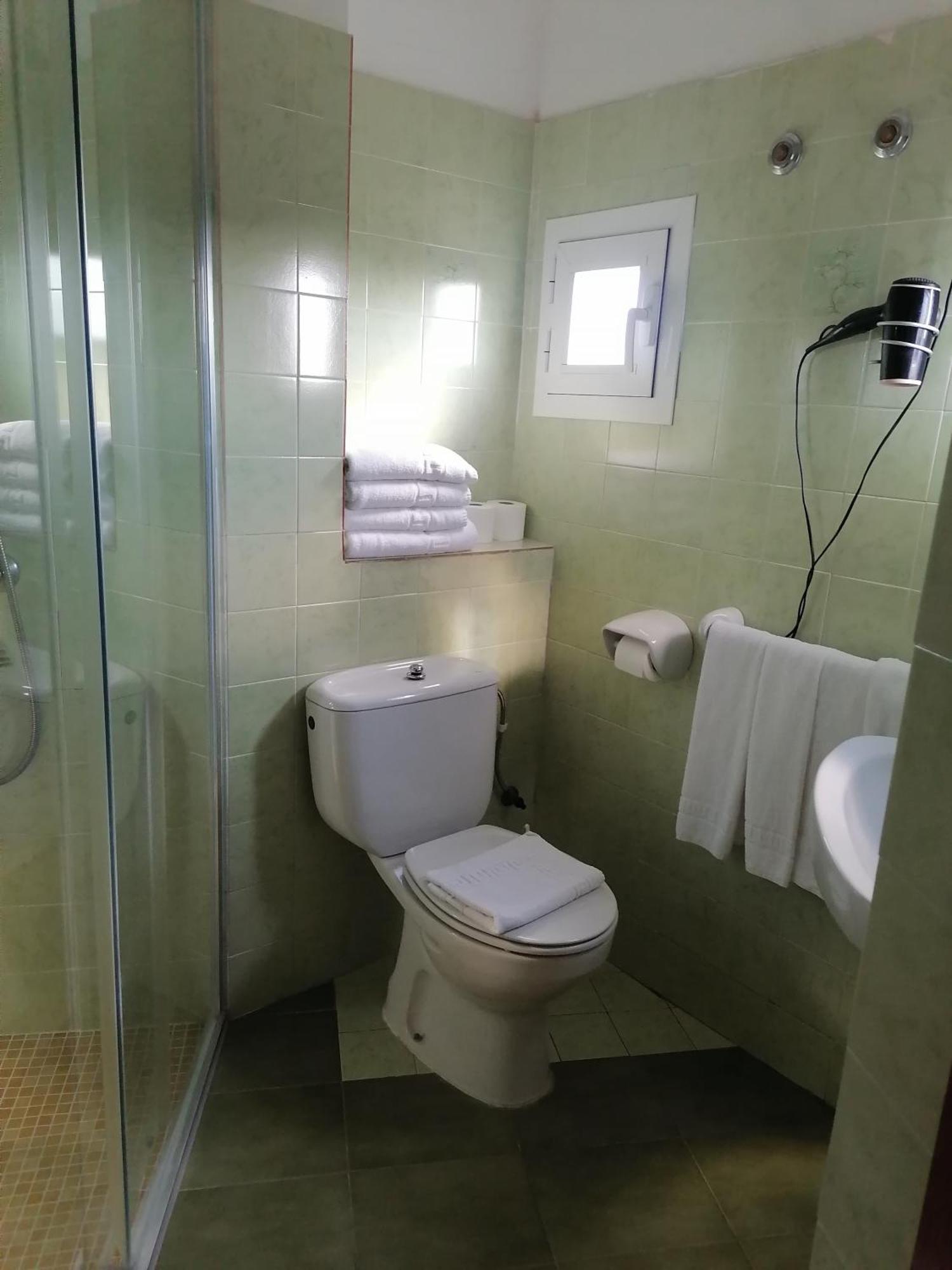 Hostal Pepe San Ferrán de ses Roques Eksteriør bilde