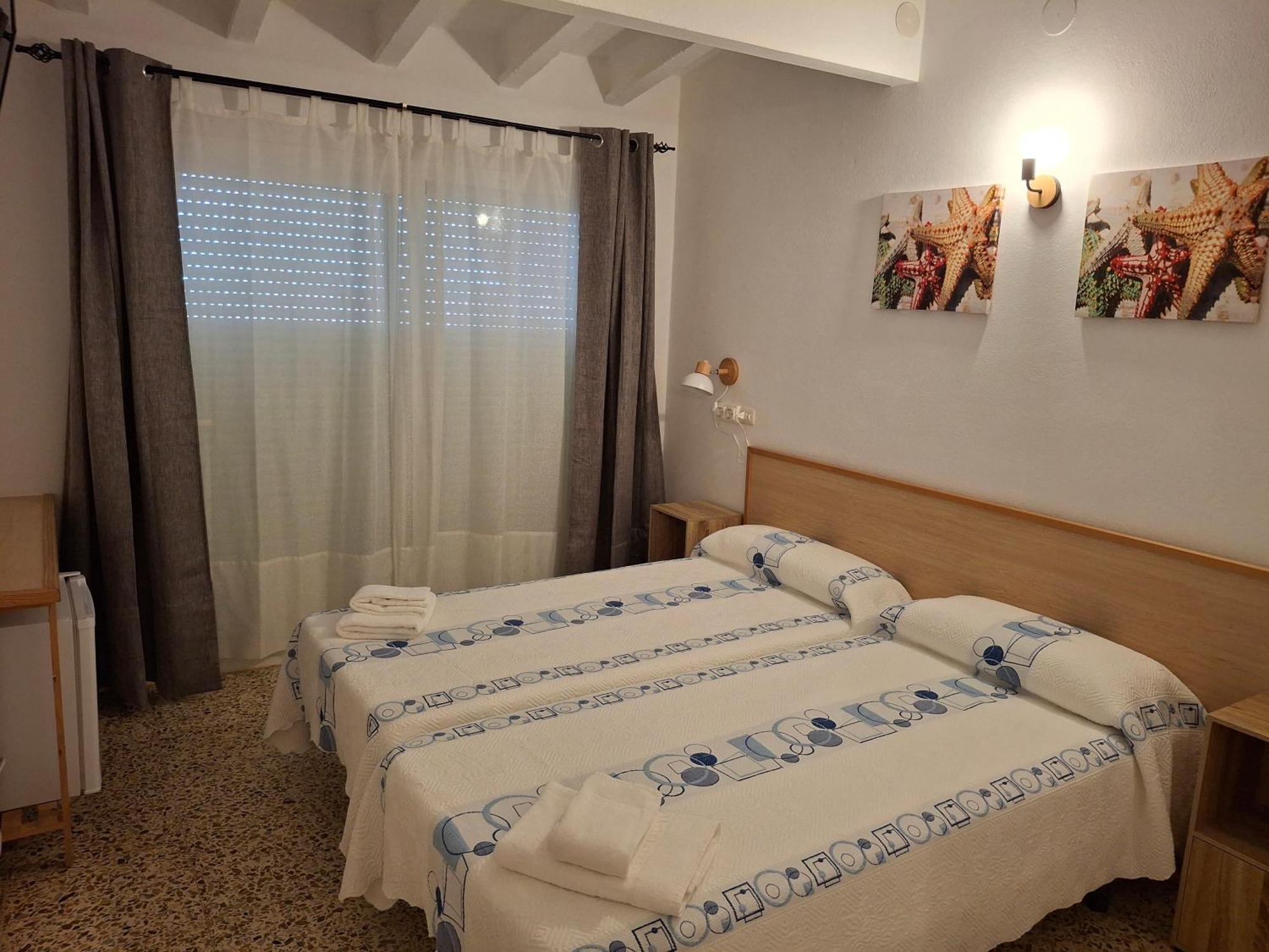 Hostal Pepe San Ferrán de ses Roques Eksteriør bilde
